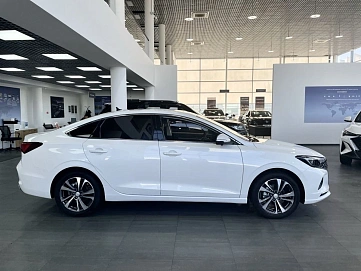 Changan Eado Plus, 2023г, передний привод, робот