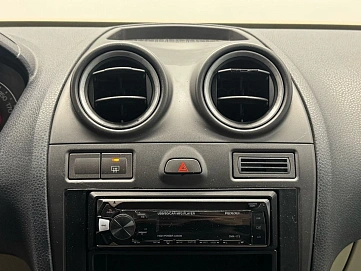 Ford Fiesta, 2008г, передний привод, механика