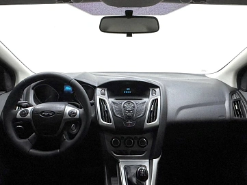 Ford Focus, 2012г, передний привод, механика