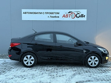 Hyundai Solaris, 2015г, передний привод, автомат