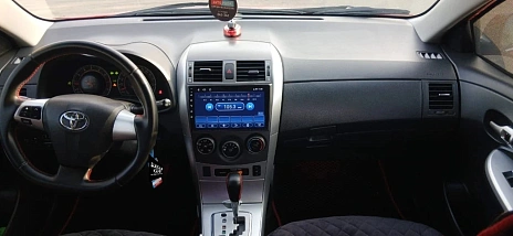 Toyota Corolla, 2012г, передний привод, автомат