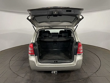 Opel Zafira, 2010г, передний привод, механика