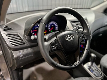 Hyundai Solaris, 2016г, передний привод, автомат