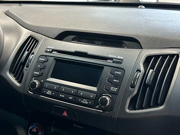 Kia Sportage, 2011г, передний привод, механика
