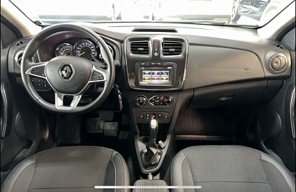 Renault Sandero, 2022г, передний привод, вариатор