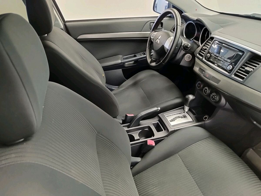 Mitsubishi , 2014г., передний привод, автомат