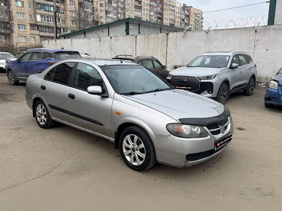 Nissan Almera, 2004г., передний привод, механика