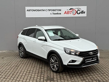 Lada (ВАЗ) , 2021г., передний привод, механика