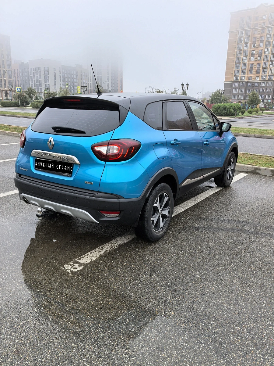 Renault Kaptur, 2017г., полный привод, автомат