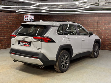 Toyota RAV4, 2024г, полный привод, вариатор