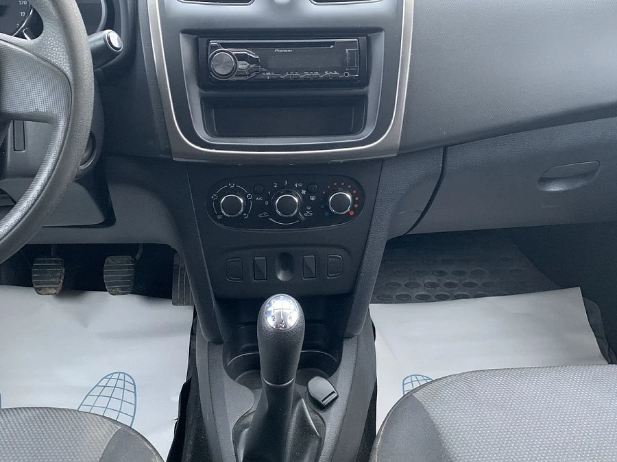 Renault Logan, 2016г., передний привод, механика