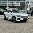 Volkswagen Touareg, 2020г., передний привод, автомат