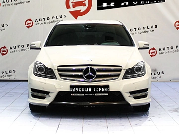 Mercedes-Benz C-Класс, 2012г, задний привод, автомат
