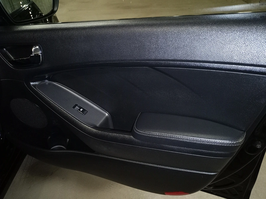 Kia Cerato, 2014г., передний привод, автомат