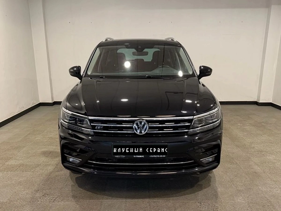 Volkswagen Tiguan, 2019г., передний привод, автомат