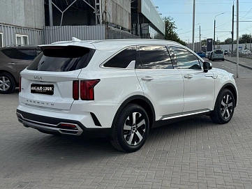 Kia Sorento, 2022г, полный привод, робот