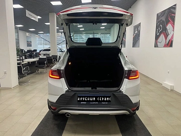 Renault Arkana, 2019г, передний привод, вариатор