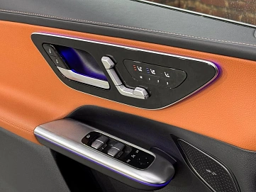 Mercedes-Benz GLC, 2024г, полный привод, автомат