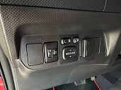 Toyota Auris, 2011г., передний привод, автомат
