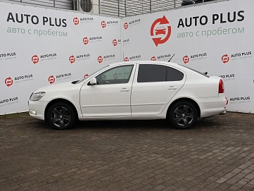 Skoda Octavia, 2010г, передний привод, робот