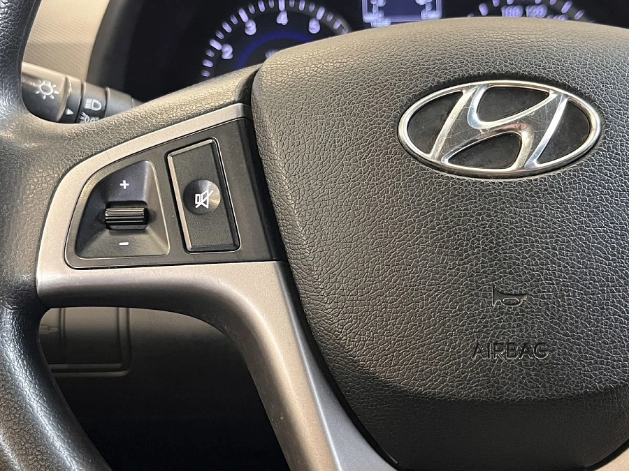 Hyundai Solaris, 2014г., передний привод, механика