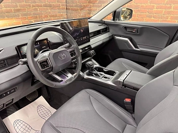 Toyota RAV4, 2025г, полный привод, вариатор
