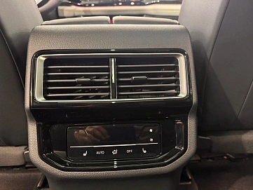 Volkswagen Teramont, 2025г, полный привод, робот