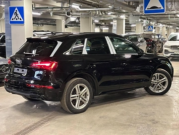 Audi Q5, 2023г, полный привод, робот