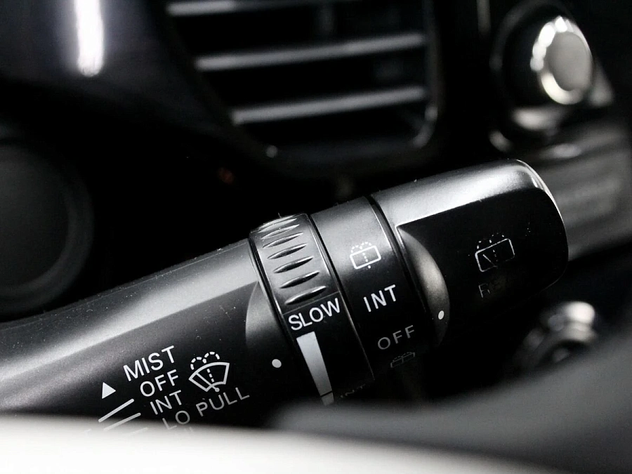 Mitsubishi Outlander, 2013г., передний привод, вариатор