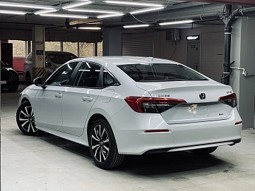 Honda Civic, 2024г, передний привод, вариатор