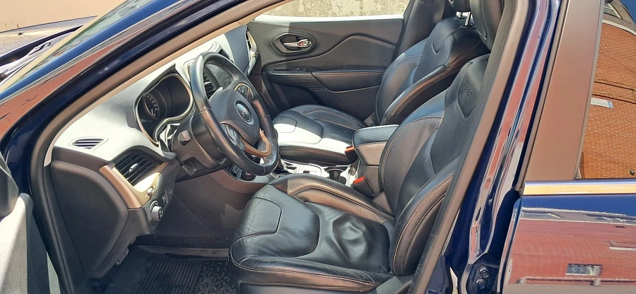 Jeep Cherokee, 2014г., полный привод, автомат