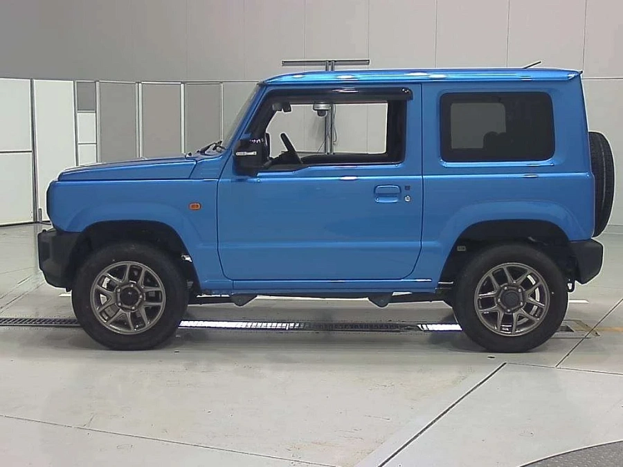 Suzuki Jimny, 2022г., полный привод, автомат
