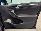 Volkswagen Tiguan, 2019г., передний привод, автомат