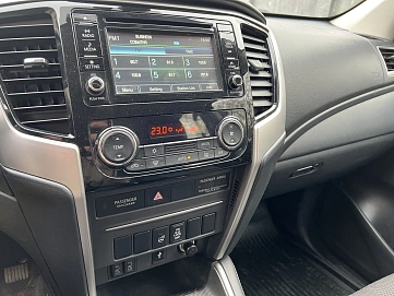 Mitsubishi L200, 2019г, полный привод, механика