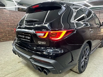 Infiniti QX60, 2019г, полный привод, вариатор