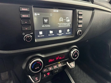 Kia Rio, 2018г, передний привод, автомат