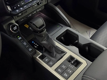 Toyota Land Cruiser Prado, 2026г., полный привод, автомат