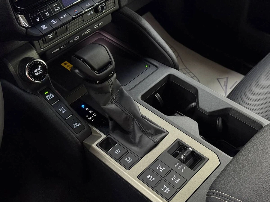 Toyota Land Cruiser Prado, 2026г., полный привод, автомат