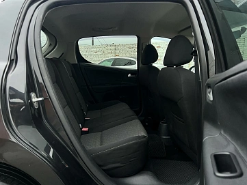 Peugeot 207, 2010г, передний привод, автомат