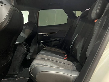 Peugeot 3008, 2018г, передний привод, автомат
