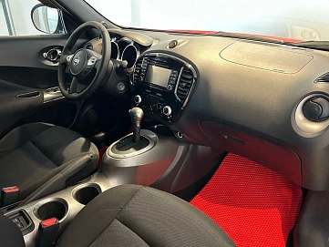 Nissan Juke, 2013г, передний привод, автомат