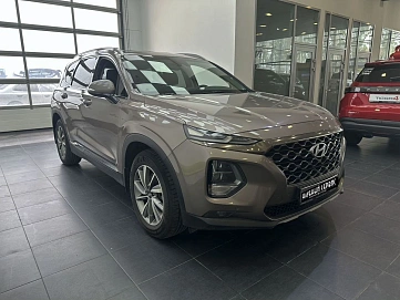 Hyundai Santa Fe, 2019г, полный привод, автомат