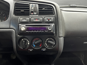 Nissan Primera, 1998г, передний привод, механика