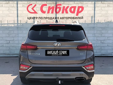 Hyundai Santa Fe, 2019г, полный привод, автомат