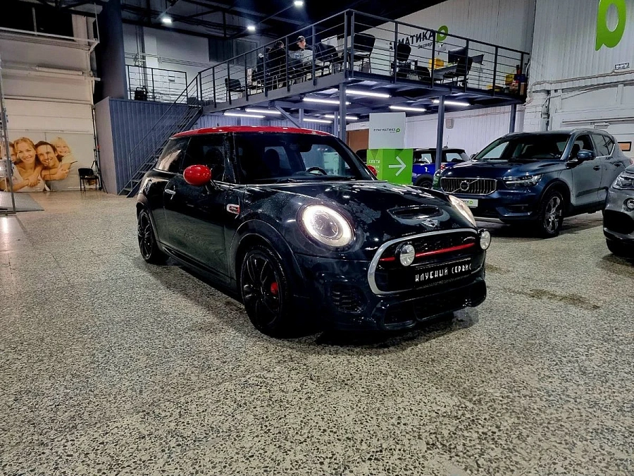 Mini , 2018г., передний привод, автомат