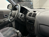 Hyundai Accent, 2004г., передний привод, механика