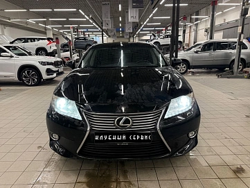 Lexus ES, 2015г, передний привод, автомат