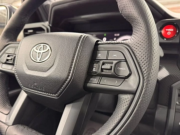 Toyota Tacoma, 2025г, полный привод, автомат