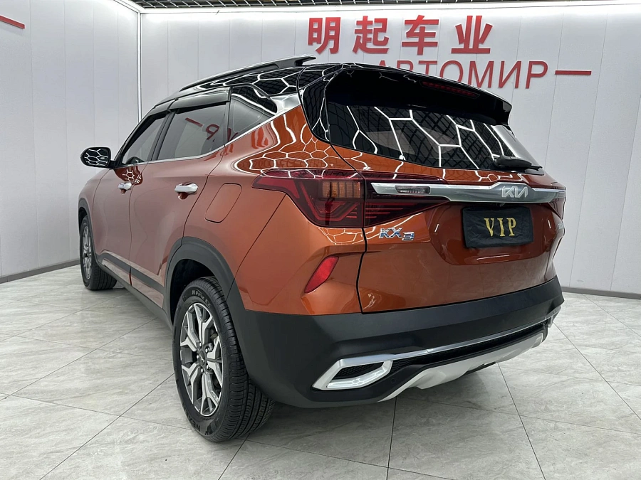 Kia KX3, 2021г., передний привод, вариатор