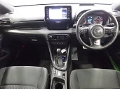 Toyota Yaris, 2021г., передний привод, вариатор